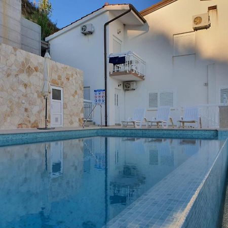Apartment 4 With Pool And Amazing Sea View Lokva Rogoznica Exterior foto
